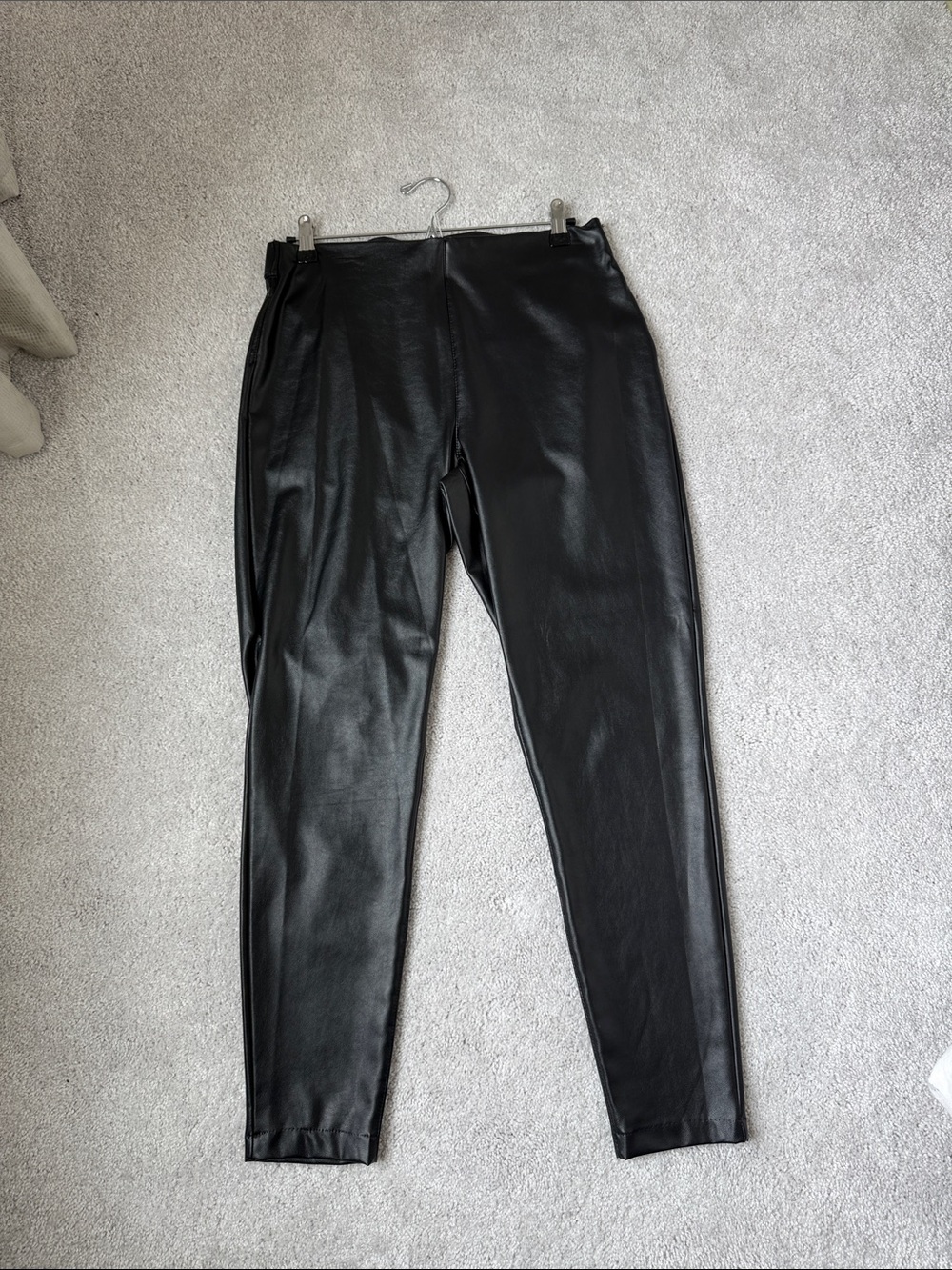 Vince Camuto Black Faux Leather Skirt